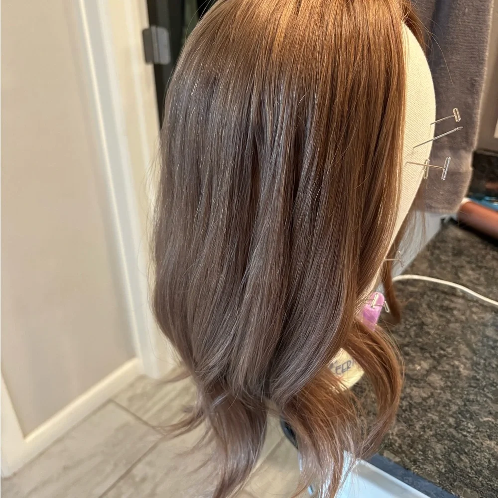 Lusta 18 inch silk top hair topper - Picture 4 of 7